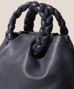 Yarewear.shop6171d1d4c8 2