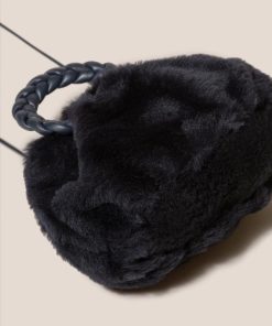 Yarewear.shop689ff39df6 4