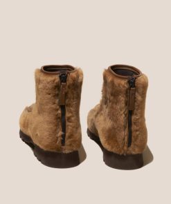 Yarewear.shop68d58a5fdd 1