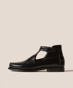 Yarewear.shop895ffab8c1 1