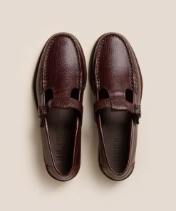 Yarewear.shop9455735143 2