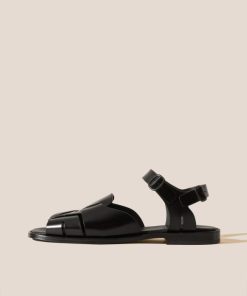 Yarewear.shop9ac40ccaf5 1