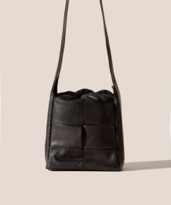 Yarewear.shopc08da5a205 1