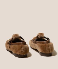 Yarewear.shopf7210c62ea 4